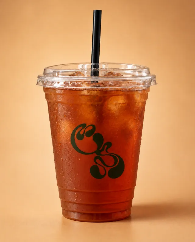 Té negro frío en vaso Bronco
